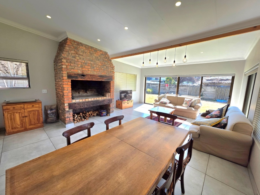 5 Bedroom Property for Sale in Eureka Free State